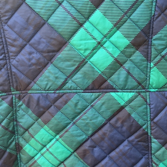 Puffer Plaid Vest - Picture 11 of 12